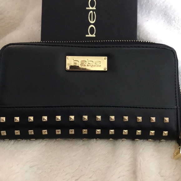 bebe Handbags - 🔆like new🔆 Bebe black wallet with gold studs